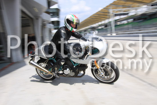 01_101029_00025_RevClubTrackDay