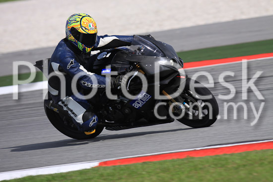 01_101029_00043_RevClubTrackDay
