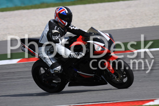 01_101029_00047_RevClubTrackDay
