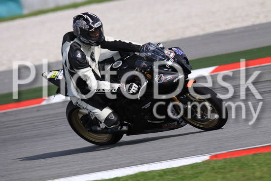 01_101029_00050_RevClubTrackDay