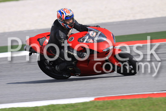 01_101029_00053_RevClubTrackDay