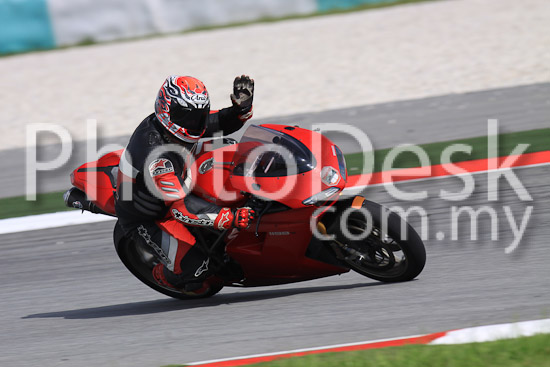 01_101029_00056_RevClubTrackDay