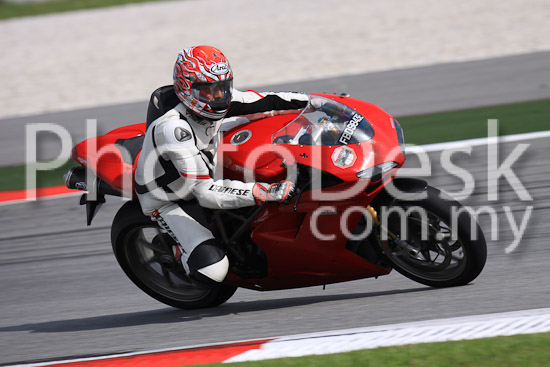 01_101029_00062_RevClubTrackDay