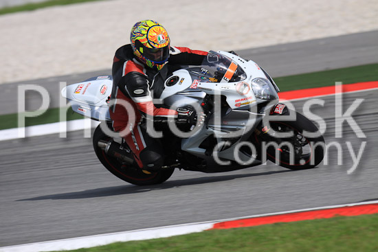 01_101029_00063_RevClubTrackDay