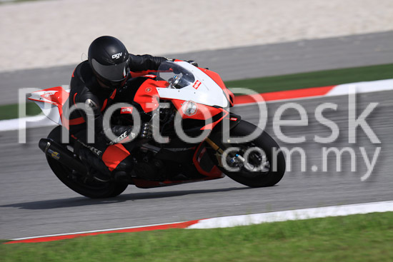 01_101029_00064_RevClubTrackDay