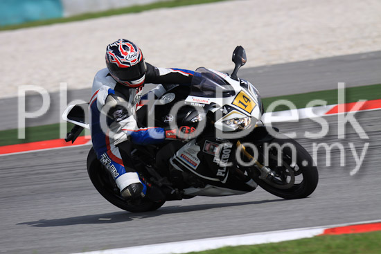 01_101029_00065_RevClubTrackDay