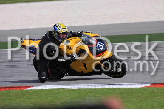 01_101029_00076_RevClubTrackDay