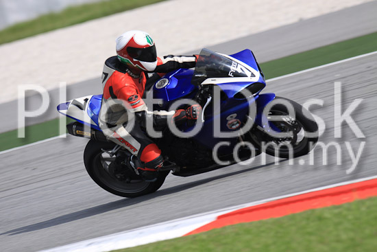 01_101029_00094_RevClubTrackDay