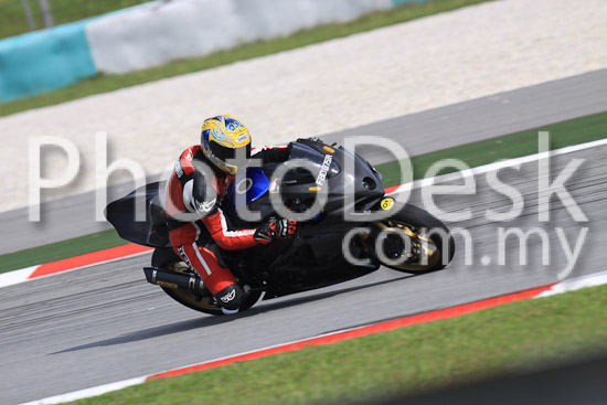 01_101029_00095_RevClubTrackDay