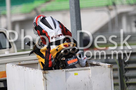 01_101029_00102_RevClubTrackDay