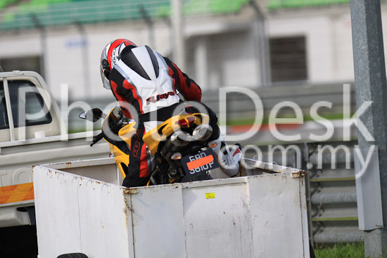 01_101029_00103_RevClubTrackDay