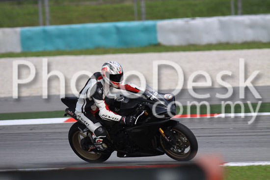 01_101029_00112_RevClubTrackDay