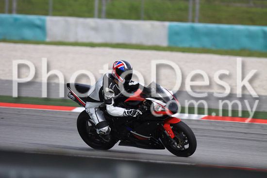 01_101029_00131_RevClubTrackDay