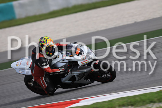 01_101029_00139_RevClubTrackDay