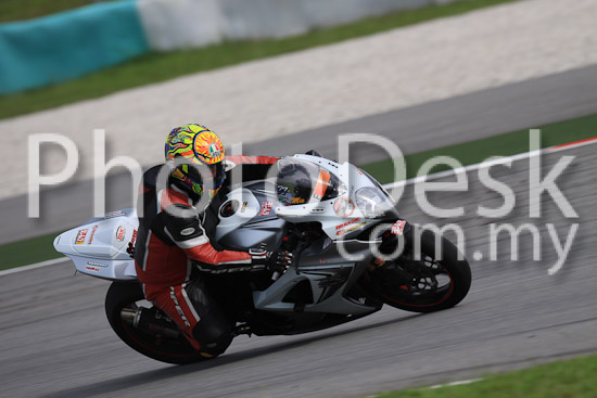 01_101029_00140_RevClubTrackDay