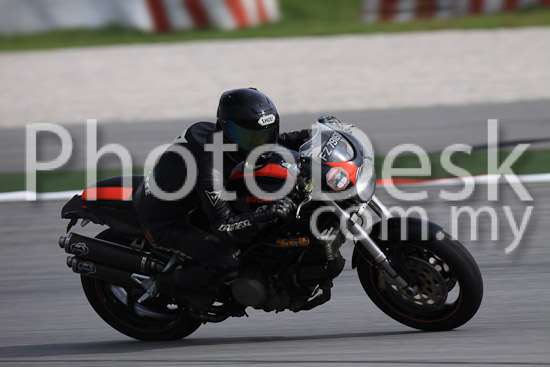 01_101029_00149_RevClubTrackDay