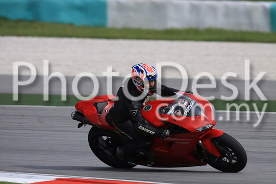 01_101029_00154_RevClubTrackDay