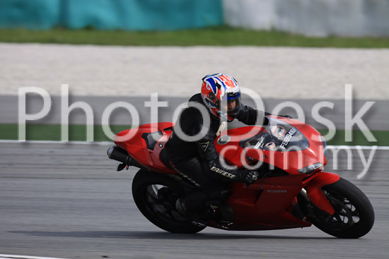 01_101029_00155_RevClubTrackDay