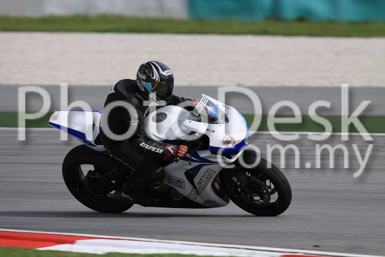 01_101029_00157_RevClubTrackDay