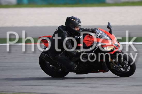 01_101029_00172_RevClubTrackDay