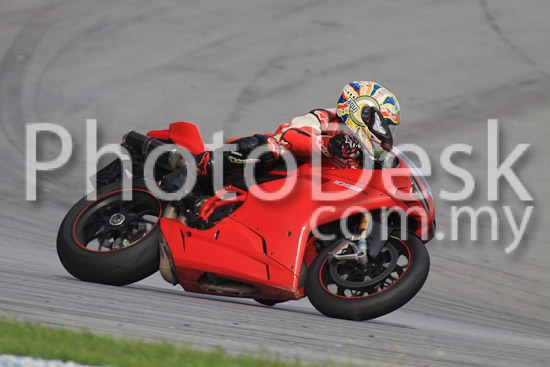 01_101029_00182_RevClubTrackDay