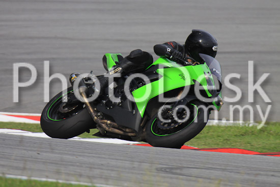 01_101029_00198_RevClubTrackDay