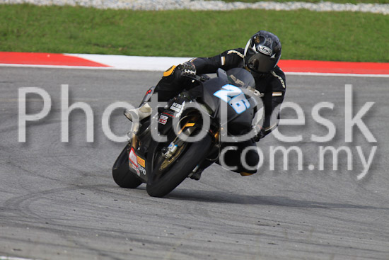 01_101029_00202_RevClubTrackDay