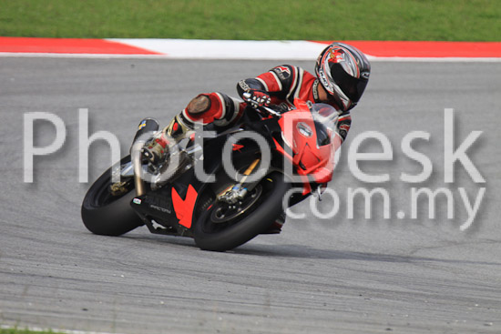 01_101029_00203_RevClubTrackDay