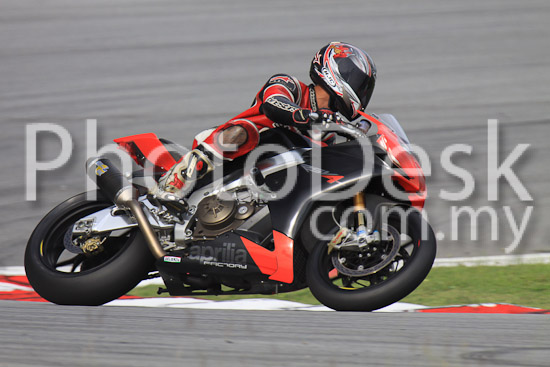 01_101029_00204_RevClubTrackDay