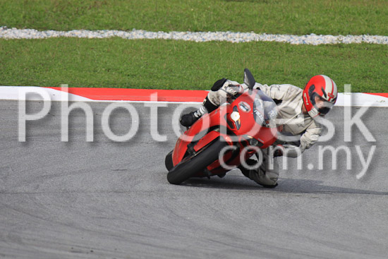 01_101029_00206_RevClubTrackDay