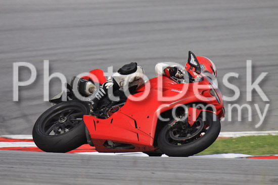 01_101029_00208_RevClubTrackDay