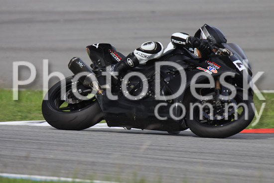 01_101029_00213_RevClubTrackDay