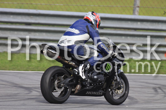 01_101029_00221_RevClubTrackDay