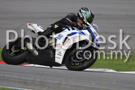 01_101029_00241_RevClubTrackDay