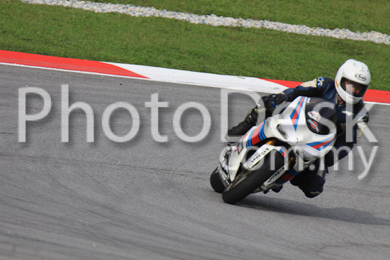 01_101029_00243_RevClubTrackDay