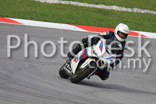 01_101029_00244_RevClubTrackDay