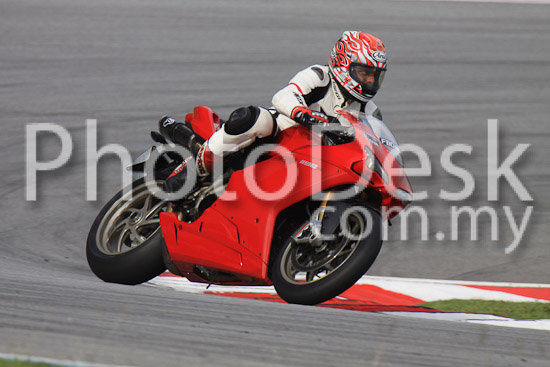01_101029_00249_RevClubTrackDay