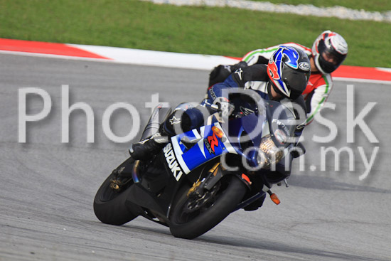 01_101029_00252_RevClubTrackDay