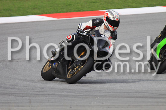 01_101029_00258_RevClubTrackDay