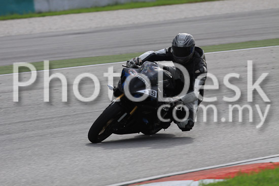 01_101029_00269_RevClubTrackDay