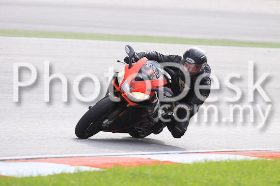 01_101029_00272_RevClubTrackDay