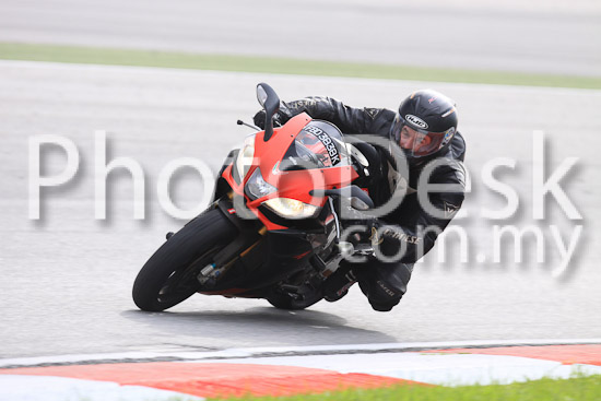 01_101029_00273_RevClubTrackDay
