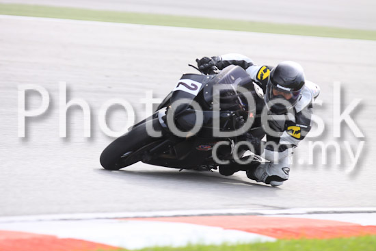 01_101029_00277_RevClubTrackDay