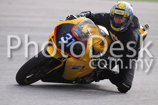 01_101029_00285_RevClubTrackDay