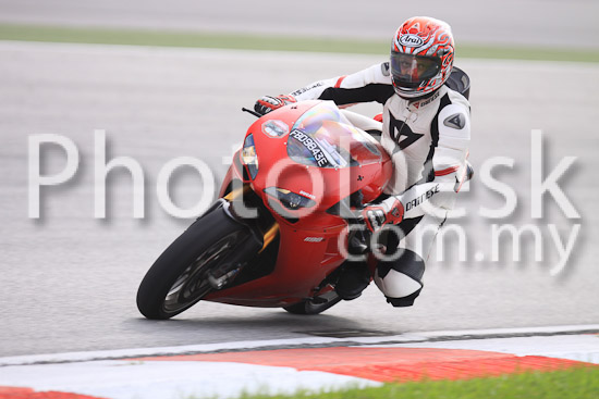 01_101029_00295_RevClubTrackDay
