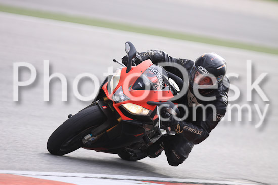 01_101029_00301_RevClubTrackDay