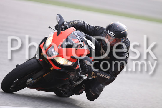 01_101029_00302_RevClubTrackDay