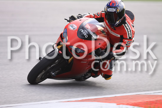 01_101029_00304_RevClubTrackDay