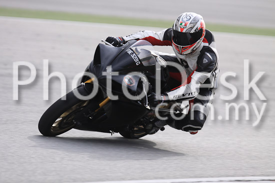 01_101029_00332_RevClubTrackDay