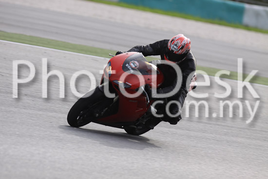 01_101029_00336_RevClubTrackDay